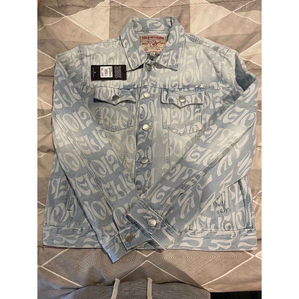 True Religion Jesse AOP Men’s L Logo Print Denim Trucker Jacket NWT msrp $184